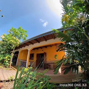 Petite Maison Toute Equipee Pour Deconnexion En Pleine Nature Anse-Bertrand
